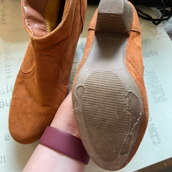 Brown Felt Women’s Ankle Boots - Picture 6 of 7